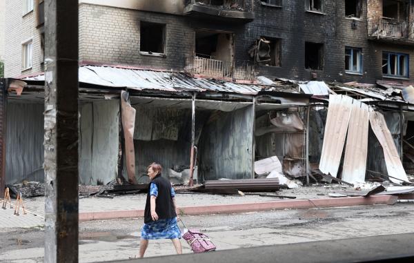 ثلاثة قتلى على الأقلّ في ضربات روسية على وسط أوكرانيا