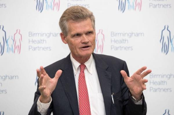 عالم شهير من "أكسفورد" يفجر مفاجأة بشأن كورونا