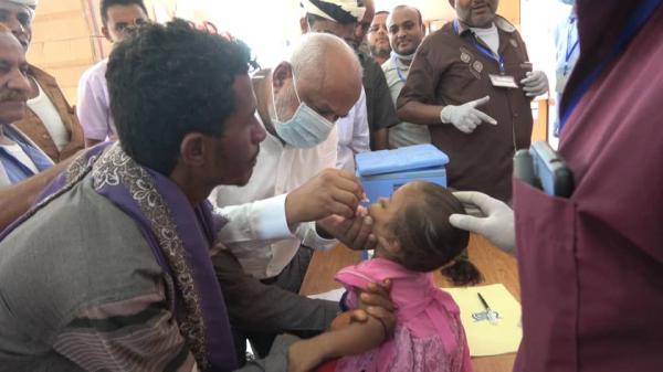 محافظ الحديدة يُدشن الحملة التكميلية للتحصين ضد شلل الأطفال من العاصمة المؤقتة