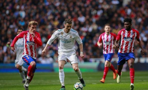 رئيس أتلتيكو مدريد ينفي إمكانية انتقال رونالدو لفريقه