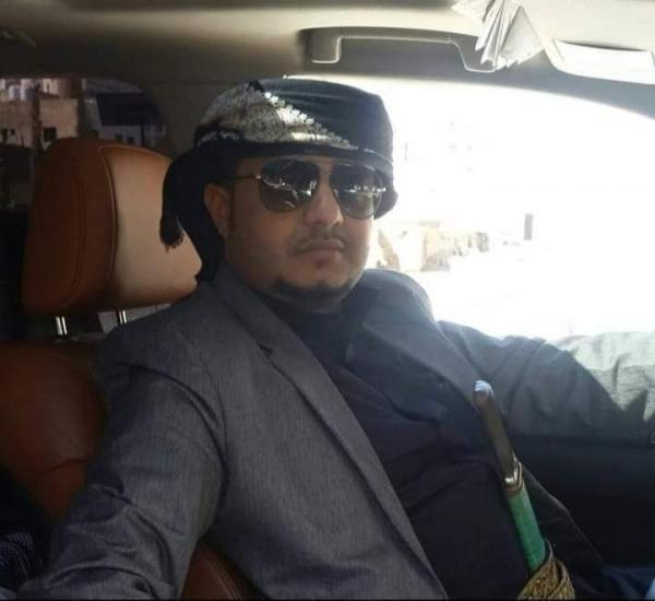 مسلحون يغتالون الشيخ عمار الدبعي ومرافقه بتعز