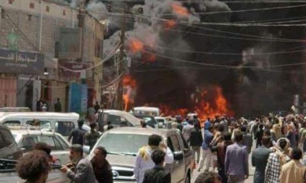 حريق يلتهم محلات قرب القصر الجمهوري بصنعاء