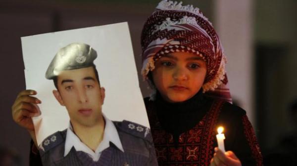 السويد تصدر حكماً بالسجن مدى الحياة لمواطن بتهمة حرق الطيار الأردني