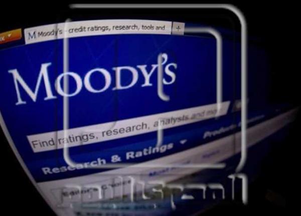 موديز تؤكد.. الزخم الاقتصادي يتباطأ بأميركا ومنطقة اليورو