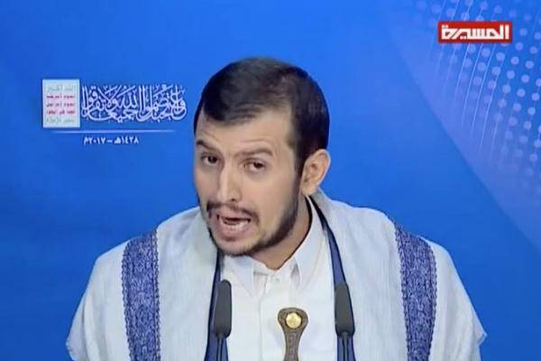 بعد الفشل في احتواء صراع الأجنحة.. الحوثي يدفع بمهندس الانقلاب والقائد العسكري الفعلي للمليشيات إلى الواجهة – (الصورة والااسم +تفاصيل)