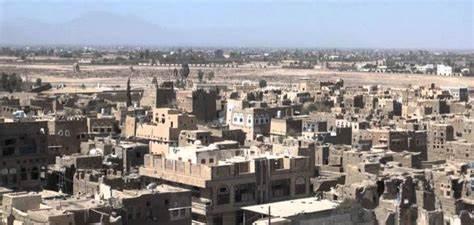 مسلح حوثي يقتل تهامياً في صعدة