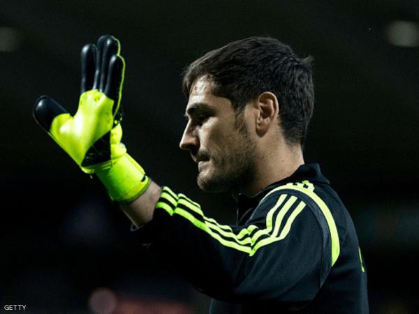  6 تصديات تاريخية حولت كاسياس إلى "القديس إيكر"