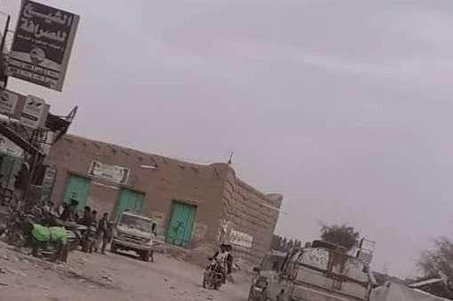 مقتل ونهب مغترب على يد عصابة تقطع حوثية في الجوف