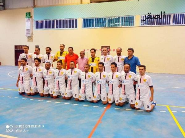 يد الصقر تضرب من جديد