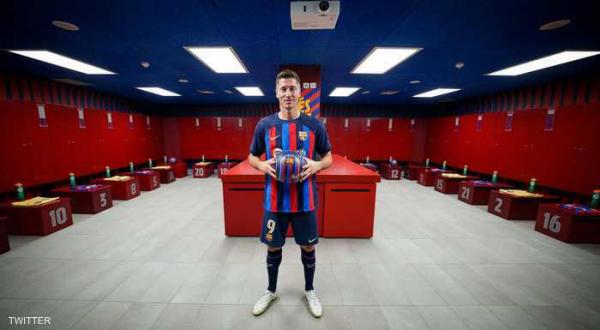 ليفاندوفسكي يقترب من تحطيم رقم قياسي لبرشلونة