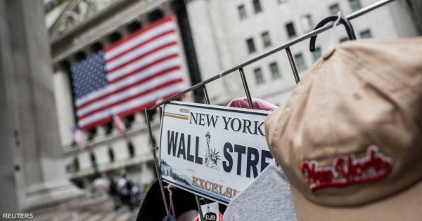 هل تكتسب الأسهم الصغيرة والمتوسطة زخماً في وول ستريت؟