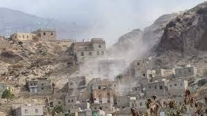 سقوط طفل من قمة جبل بتعز