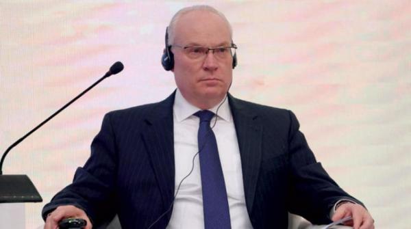  لنيدر كينغ : يرحب بالتعاون مع روسيا والصين لحل سياسي في اليمني