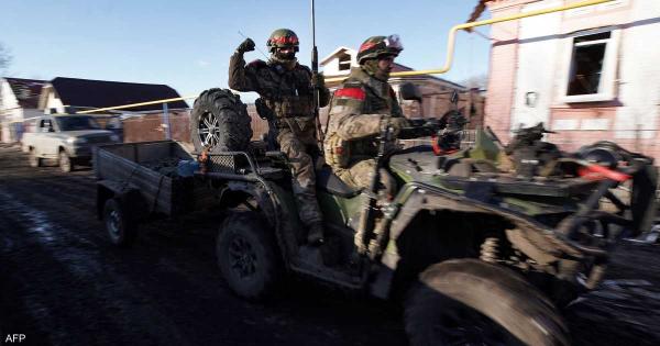 روسيا تطلق 85 مسيرة وصاروخا باليستيا.. وتسيطر على بلدات جديدة