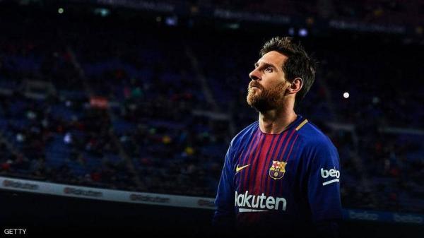 اجتماع حاسم.. ميسي يقطع عطلته ويلتقي بكومان