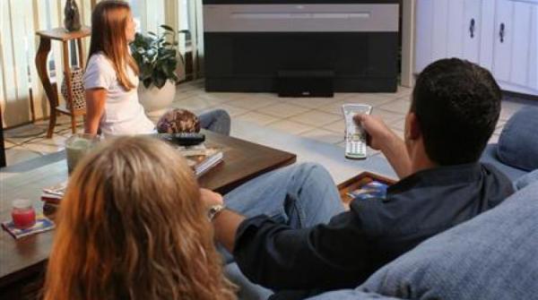 دراسة: ما نفعله أثناء جلوسنا يؤثر على مخاطر الإصابة بالخرف