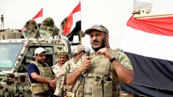 قائد المقاومة الوطنية في كلمة مهمة يطالب بإصلاح مسار الشرعية ويؤكد بأن تحرير مدينة الحديدة أمر لابد منه..! – (نص الكلمة + صور)