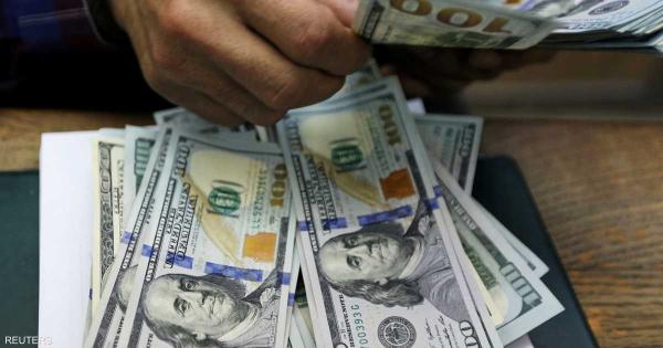 الدولار يهبط لأدنى مستوى في 3 أسابيع مقابل الين مع تحول الفيدرالي نحو التيسير