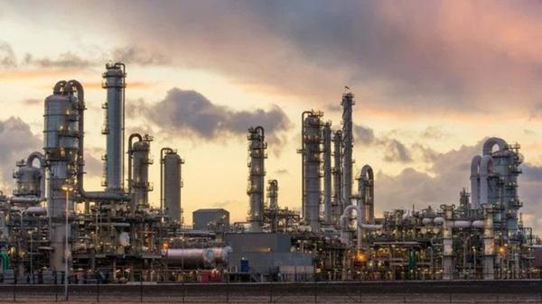 خام برنت يتجه لتحقيق مكاسب أسبوعية