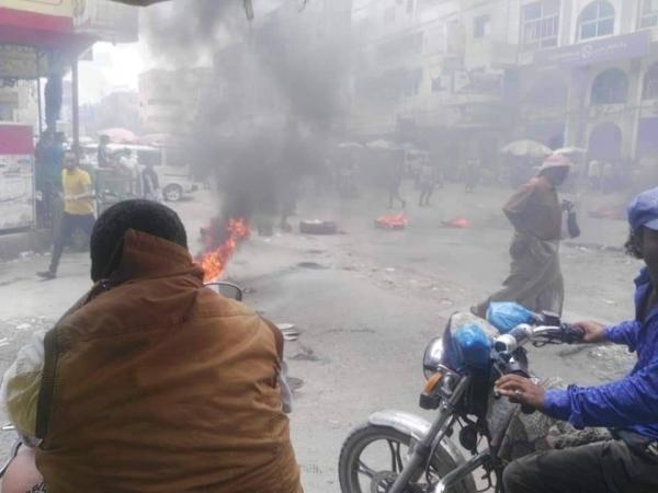 تتقاسم خيرات المحافظة مع الحوثي.. بعد 8 سنوات تعز بحاجة للتخلص من عصابة الإخوان!