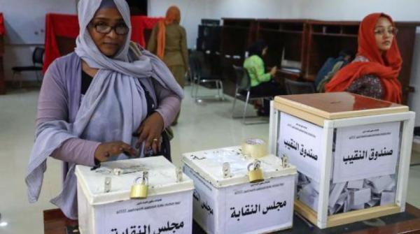 انتخاب أول نقيب للصحافيين السودانيين منذ 1989