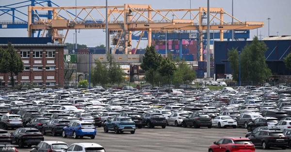 مبيعات السيارات في أوروبا تسجل أعلى مستوى لها في 15 شهرا