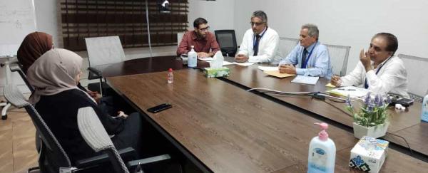 جامعة عدن تبحث تنفيذ برامج تعليمية مع اليونيسف 