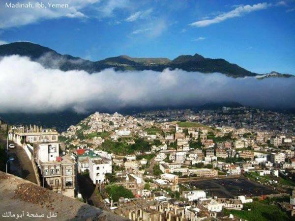 أبناء محافظة أب يحملون مليشيا الحوثي مسؤولية اختطاف وقتل القاضي حمران