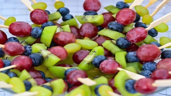 ما خطورة زيادة الفركتوز في النظام الغذائي؟