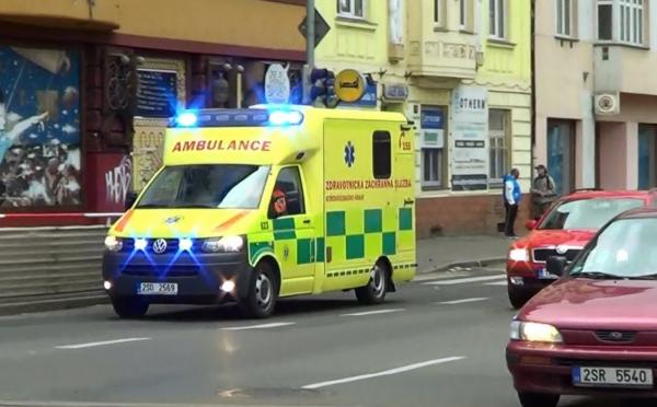 إصابة 17 شخصا في حادث أرجوحة دوارة بالتشيك