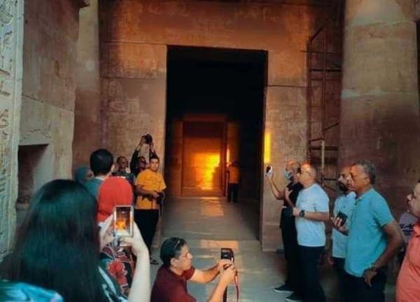 الشمس تتعامد على هيبس