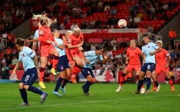 سيدات إنجلترا يختتمن تصفيات المونديال بتسجيلهن 80 هدفاً دون أن تهتز شباكهن