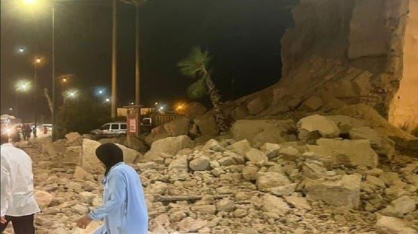 المغاربة بالشوارع بعد الزلزال.. وتحذيرات صادمة للساعات والأيام المقبلة