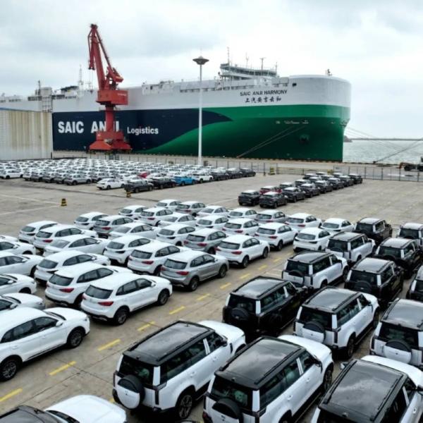 المكسيك تعتزم فرض رسوم بنسبة 50% على السيارات الصينية