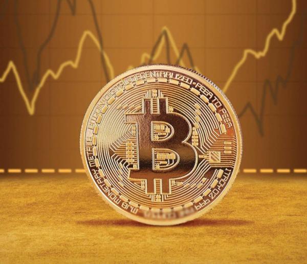 بيتكوين فوق 116 ألف دولار