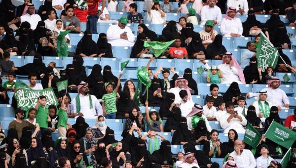 السعودية تسمح للعائلات والافراد بالحضور في كافة مدرجات ملاعب كرة القدم