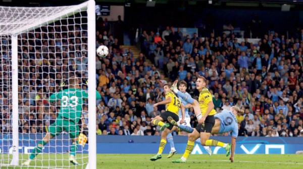 هالاند يعاقب دورتموند على طريقة كرويف... والريال وسان جيرمان ونابولي يتقدمون