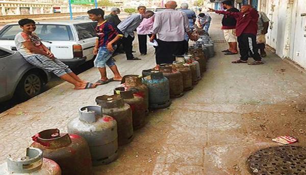 بوادر أزمة غاز في العاصمة المؤقته عدن