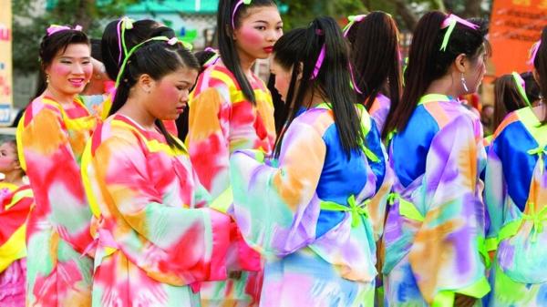 مسحوق الرصاص أقدم مستحضرات التجميل