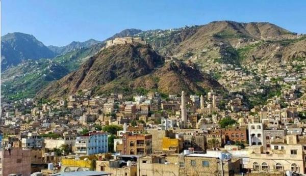 خروقات جديدة..إصابة جنديين من القوات الحكومية إثر قصف للميليشيا شرق تعز