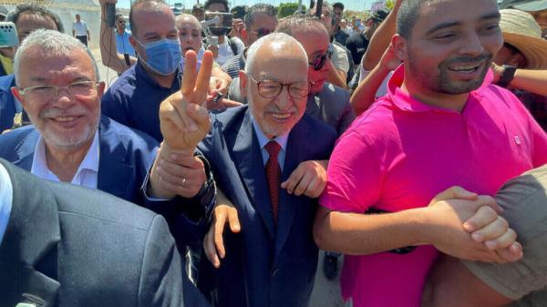 تونس.. إخلاء سبيل رئيس حركة النهضة راشد الغنوشي بعد السماع له
