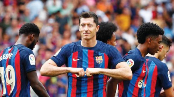 ميزانية برشلونة تتخطى المليار يورو... ويونايتد الأكثر إنفاقاً على لاعبين بأسعار تفوق قيمتهم