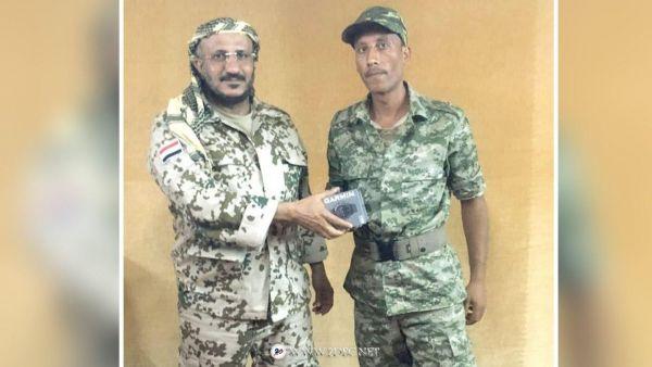 قصة أحد أبطال حراس الجمهورية ..كيف استطاع الهمداني إنقاذ نفسه وزملائه من عملية إرهابية حوثية