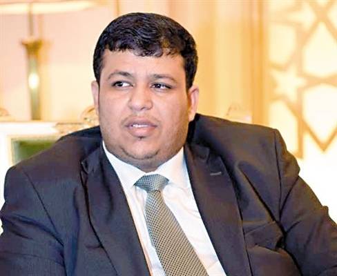 مدير مكتب هادي، لرئيس اتحاد المهمشين: "الرئيس مش فاضي للأخدام"