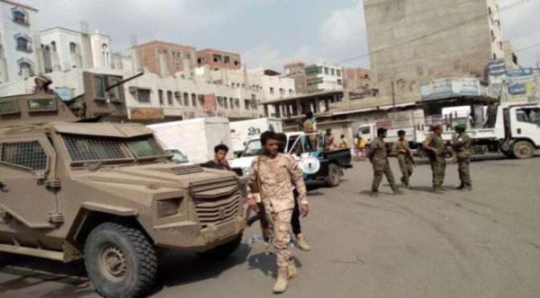 إصابة جنديين وأضرار في مركبة عسكرية في محافظة لحج