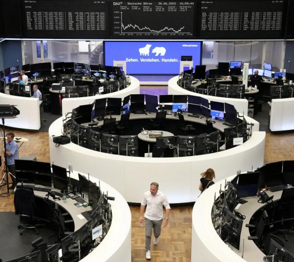 تراجع الأسهم الأوروبية مع ارتفاع العائدات ومشكلات الصين