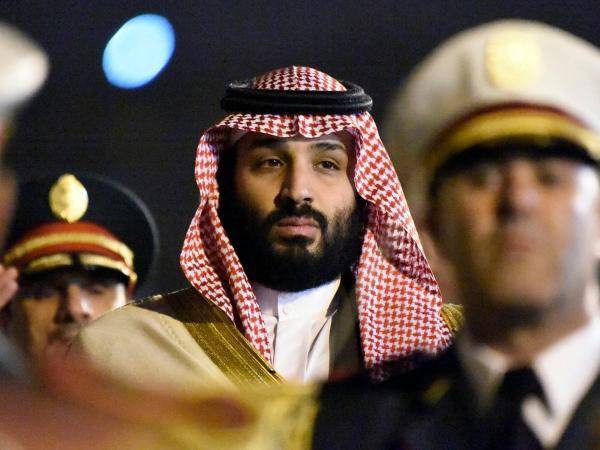 بن سلمان: الحل السياسي في اليمن سيكون سهلاً إذا أوقفت إيران دعمها للحوثيين