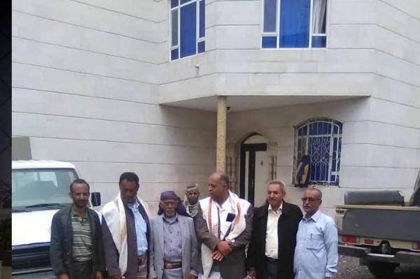 المجلس الأهلي بمدينة التربة يدين الاعتداء على منزل محافظ تعز بالشمايتين