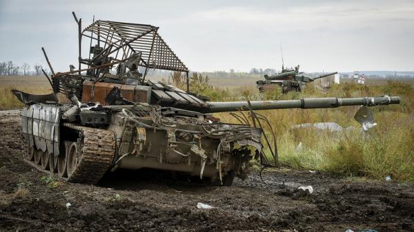 الجيش الأوكراني يدخل بلدة ليمان.. والقوات الروسية تنسحب بعد محاصرتها