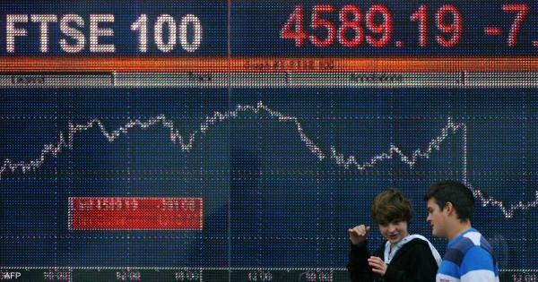 الأسهم الأوروبية تتراجع لأدنى مستوياتها في 6 أشهر